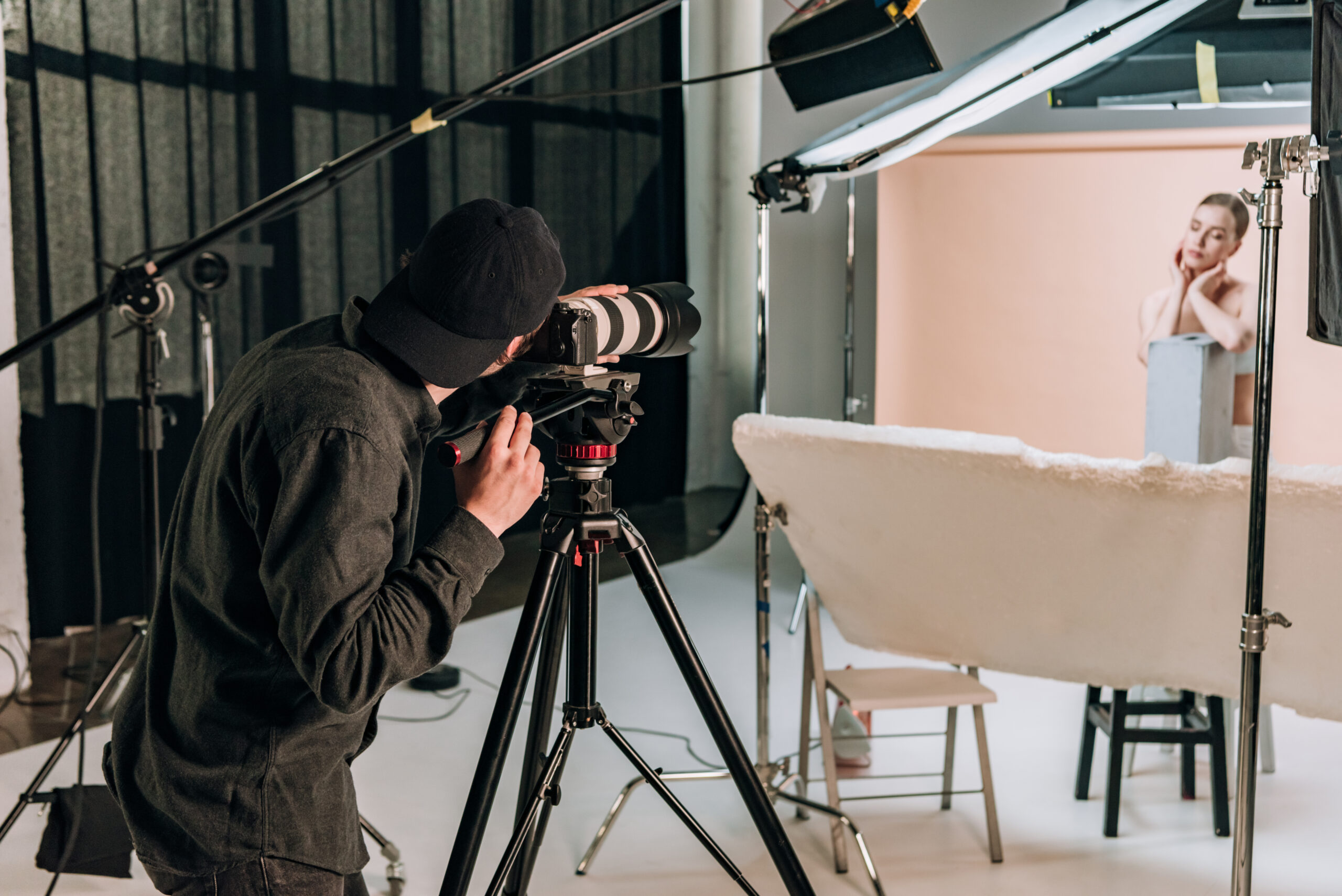 Séquence mettant en avant l’identité visuelle et le storytelling de marque